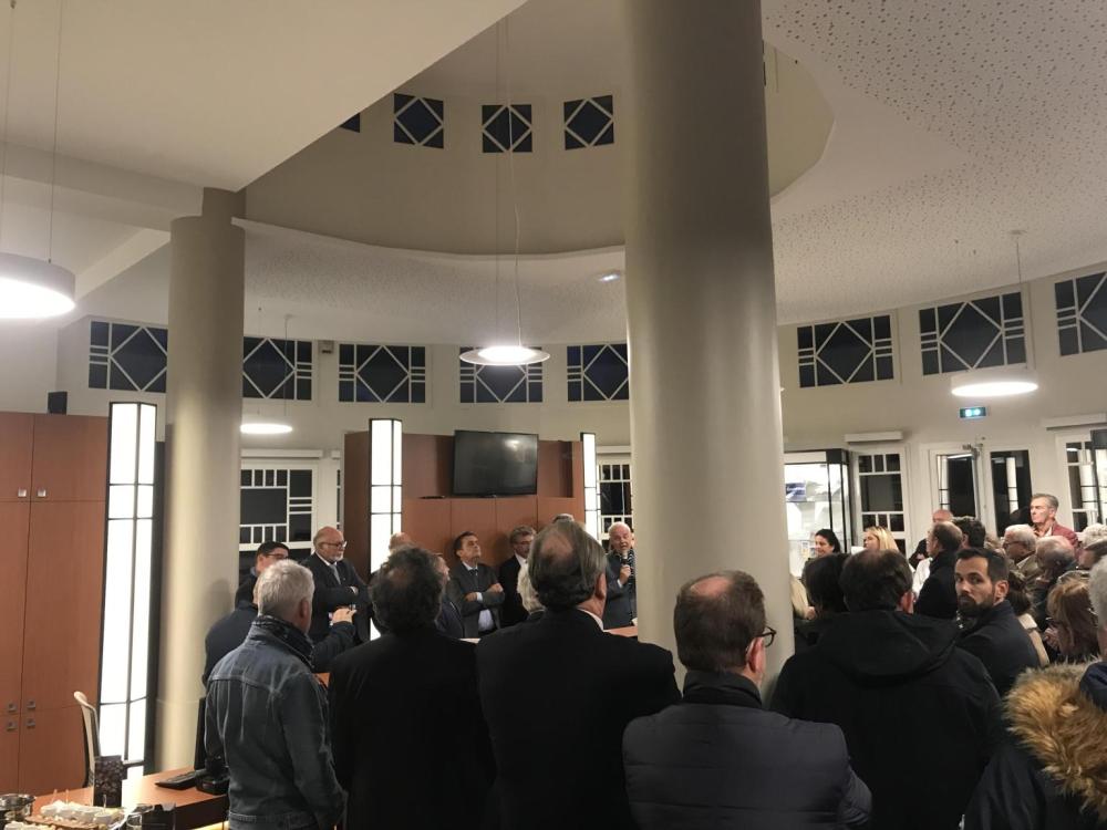 agencement office tourisme dinard par AMCI